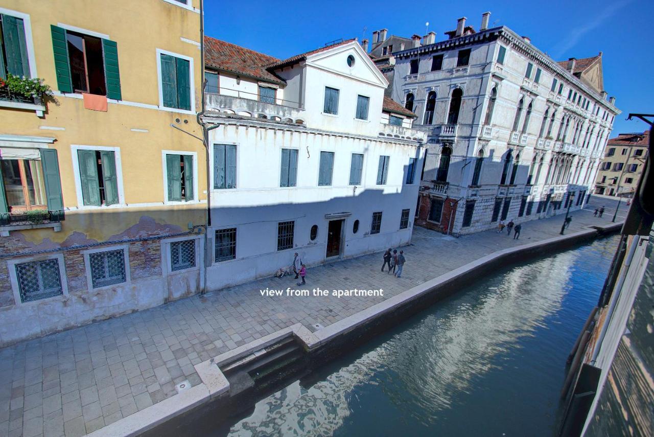 Sunny Ghetto Canalview Venice Exterior photo